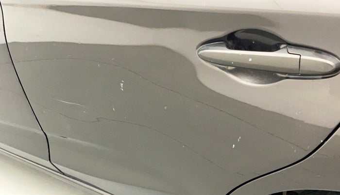 2019 Honda Amaze 1.5L I-DTEC S CVT, Diesel, Automatic, 75,354 km, Rear left door - Minor scratches