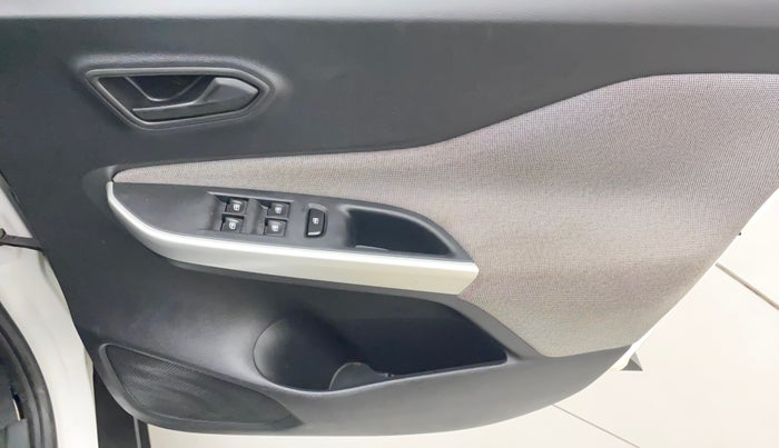 2021 Nissan MAGNITE XE, Petrol, Manual, 29,058 km, Driver Side Door Panels Control