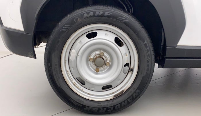 2021 Nissan MAGNITE XE, Petrol, Manual, 29,058 km, Right Rear Wheel