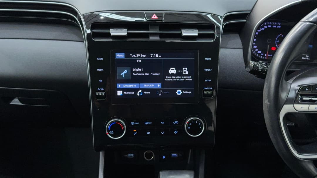2021 Hyundai Tucson (FWD), Automatic, 78618 km, Center Console
