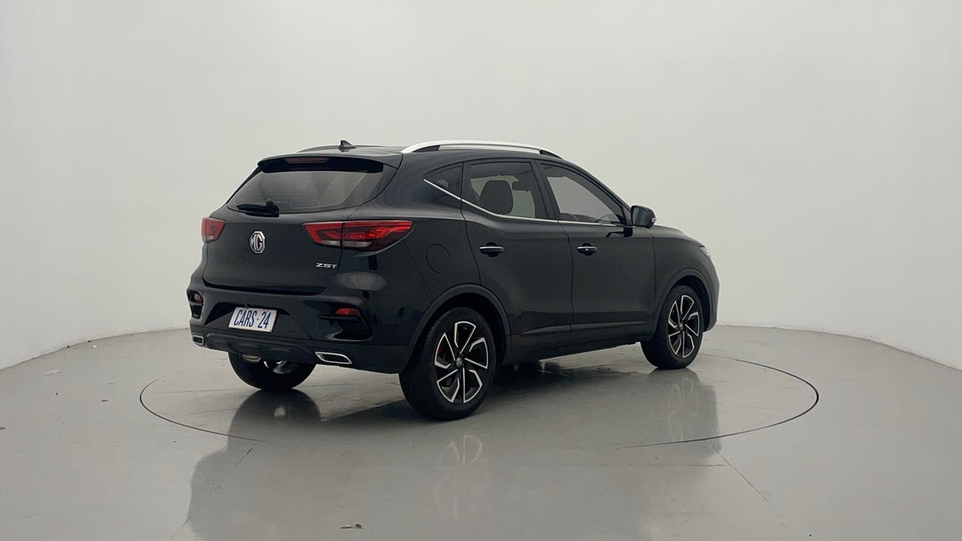 Right Back Diagonal (45- Degree) View