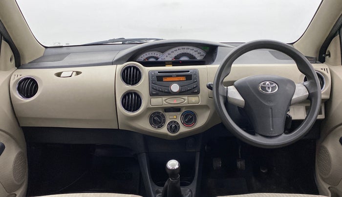 2013 Toyota Etios Liva V, Petrol, Manual, 46,214 km, Dashboard
