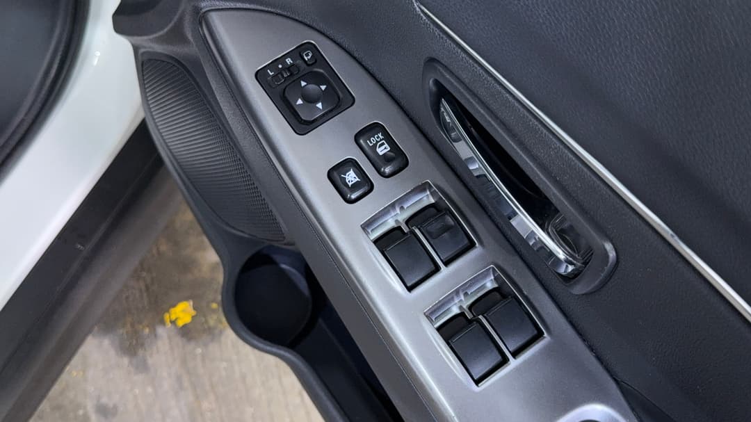 2019 Mitsubishi ASX Ls (2WD), Automatic, 96759 km, Drivers Side Door Panel Controls