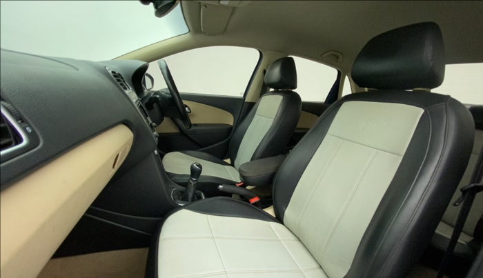 2016 Volkswagen Ameo HIGHLINE1.2L, Petrol, Manual, 77,603 km, Right Side Front Door Cabin