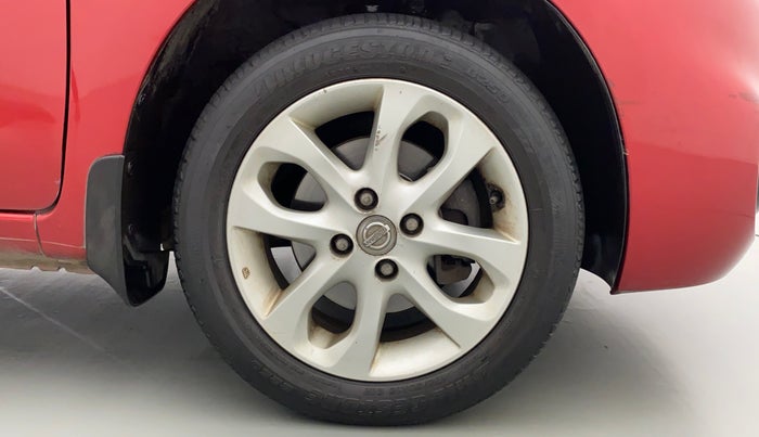 2015 Nissan Micra XV CVT, Petrol, Automatic, 16,048 km, Right Front Wheel