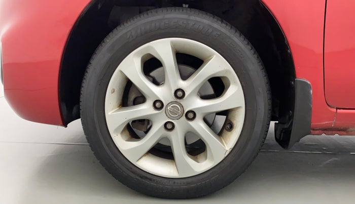 2015 Nissan Micra XV CVT, Petrol, Automatic, 16,048 km, Left Front Wheel