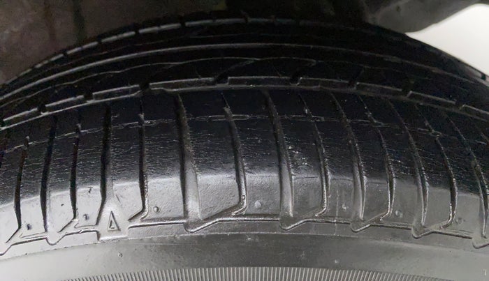 2015 Nissan Micra XV CVT, Petrol, Automatic, 16,048 km, Left Rear Tyre Tread