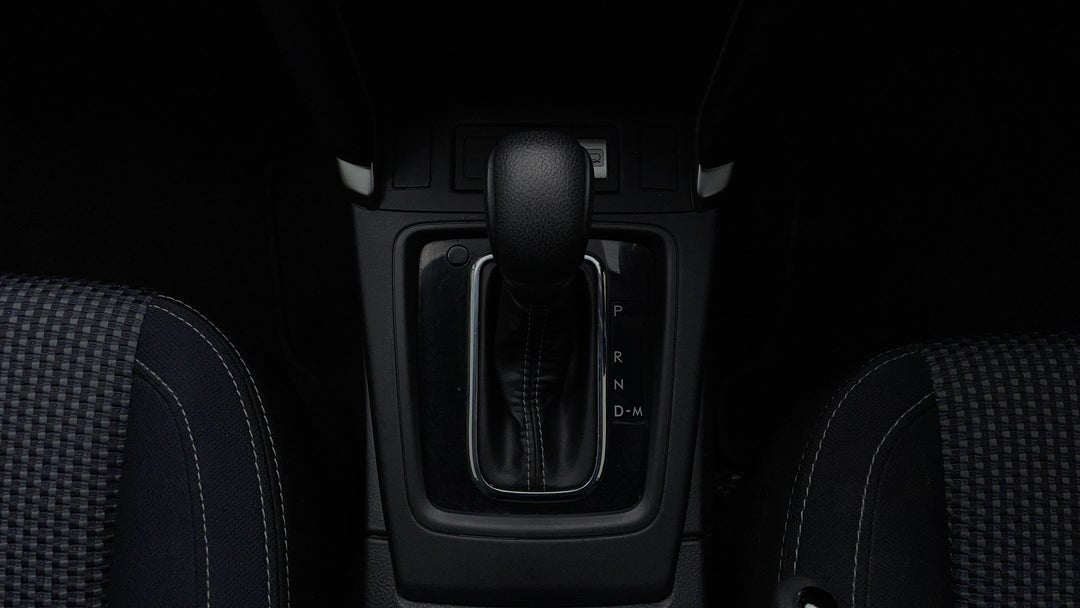 2016 Subaru Forester 2.0d-l, Automatic, 90526 km, Gear Lever 