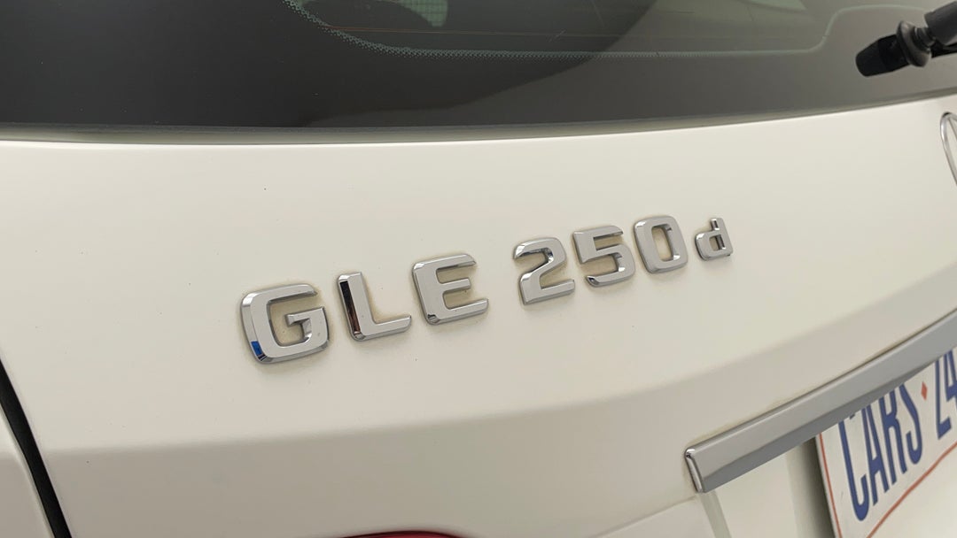 Badge (Boot Left Side)