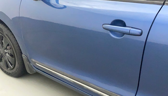 2016 Maruti Baleno DELTA CVT PETROL 1.2, Petrol, Automatic, 48,814 km, Front passenger door - Paint has faded