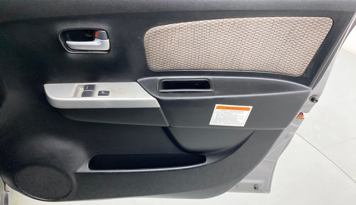 2013 Maruti Wagon R 1.0 LXI CNG, CNG, Manual, 54,790 km, Driver Side Door Panels Control