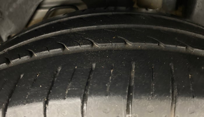 2018 Ford FREESTYLE TITANIUM 1.2 TI-VCT MT, Petrol, Manual, 25,447 km, Left Rear Tyre Tread