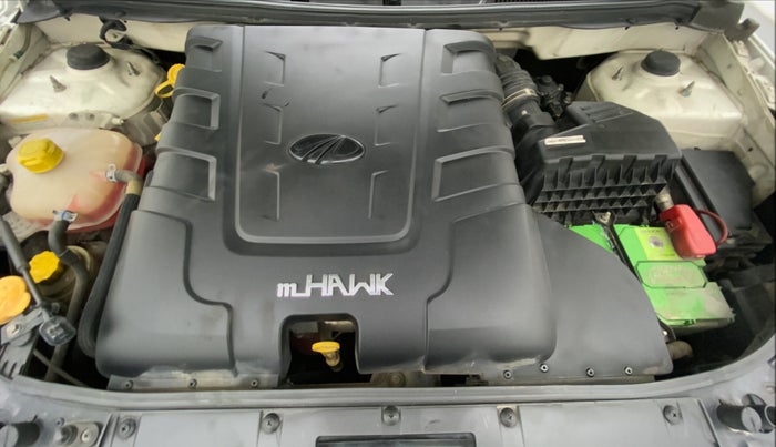 2018 Mahindra XUV500 W7 AT, Diesel, Automatic, 64,689 km, Open Bonet