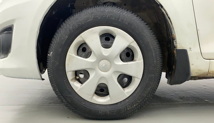 2014 Maruti Swift Dzire VXI, CNG, Manual, 83,711 km, Left Front Wheel