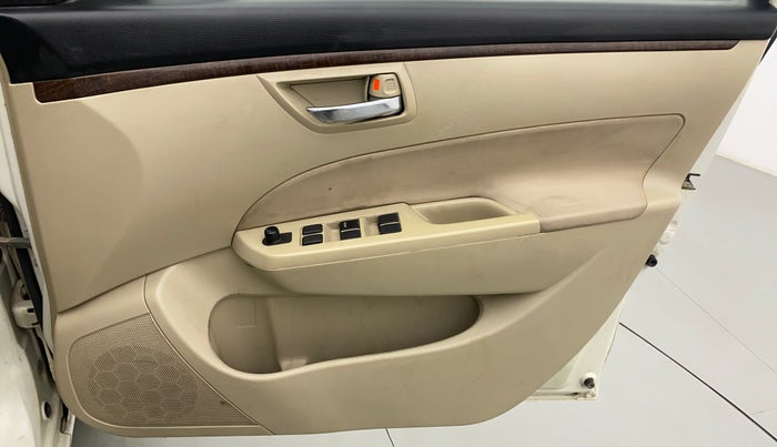 2014 Maruti Swift Dzire VXI, CNG, Manual, 83,711 km, Driver Side Door Panels Control