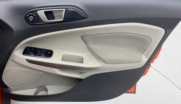 2015 Ford Ecosport 1.0 ECOBOOST TITANIUM, Petrol, Manual, 44,148 km, Driver Side Door Panels Control