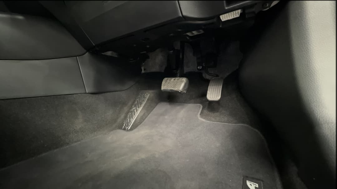 2024 Toyota Corolla Ascent Sport, Automatic, 12774 km, Pedals and Footmat
