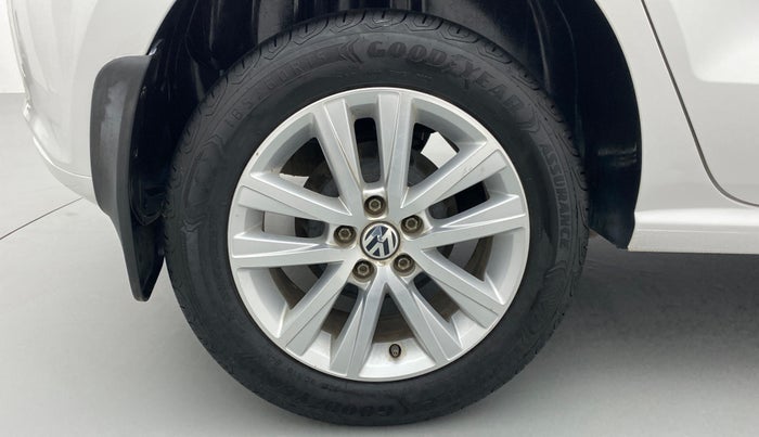 2014 Volkswagen Polo GT TSI 1.2 PETROL AT, Petrol, Automatic, 57,821 km, Right Rear Wheel