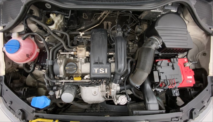 2014 Volkswagen Polo GT TSI 1.2 PETROL AT, Petrol, Automatic, 57,821 km, Open Bonet