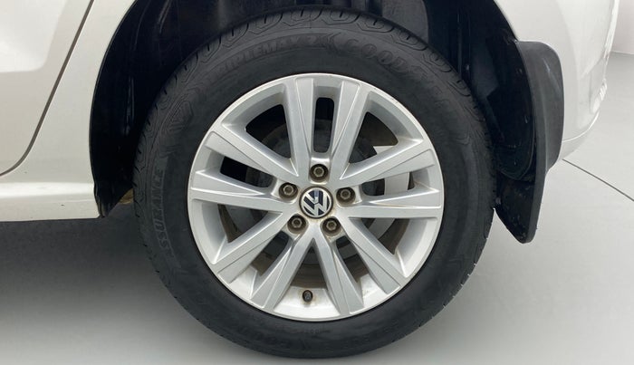 2014 Volkswagen Polo GT TSI 1.2 PETROL AT, Petrol, Automatic, 57,821 km, Left Rear Wheel