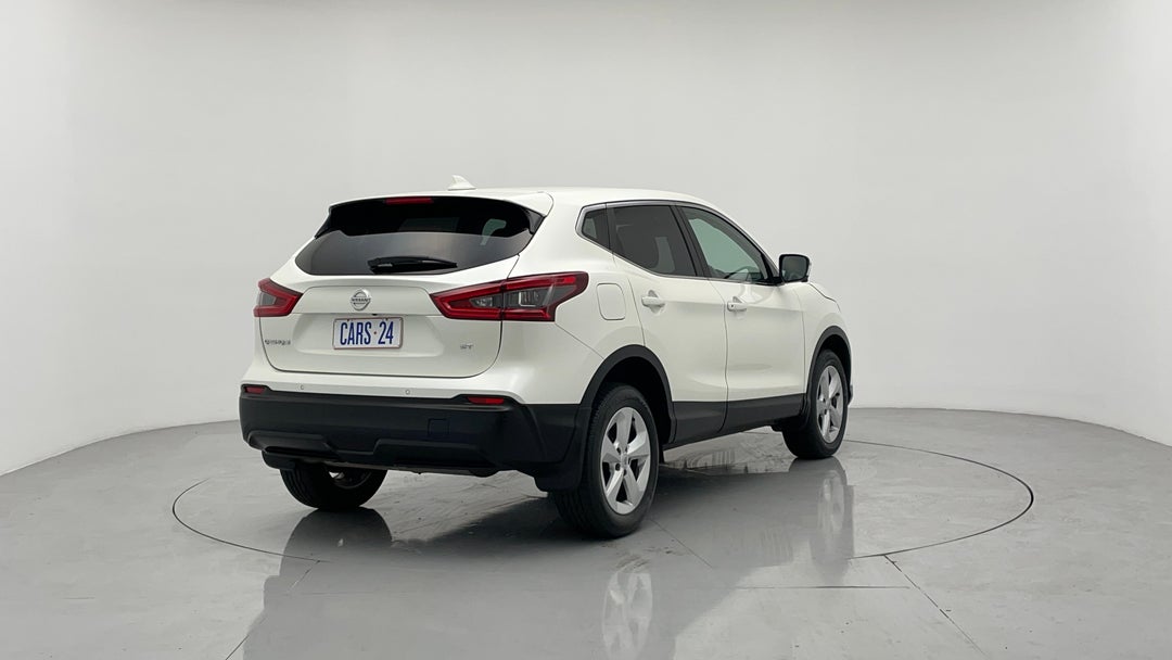 Right Back Diagonal (45- Degree) View