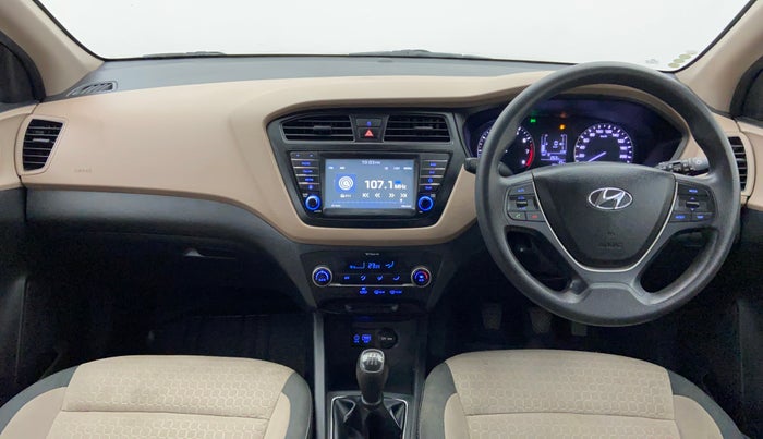 2017 Hyundai Elite i20 ASTA 1.2, Petrol, Manual, Dashboard View