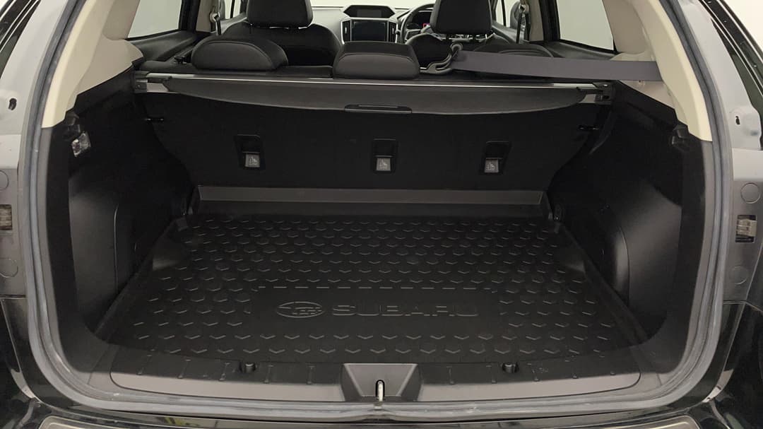 2017 Subaru Impreza 2.0i-s (awd), Automatic, 111075 km, Boot Inside View