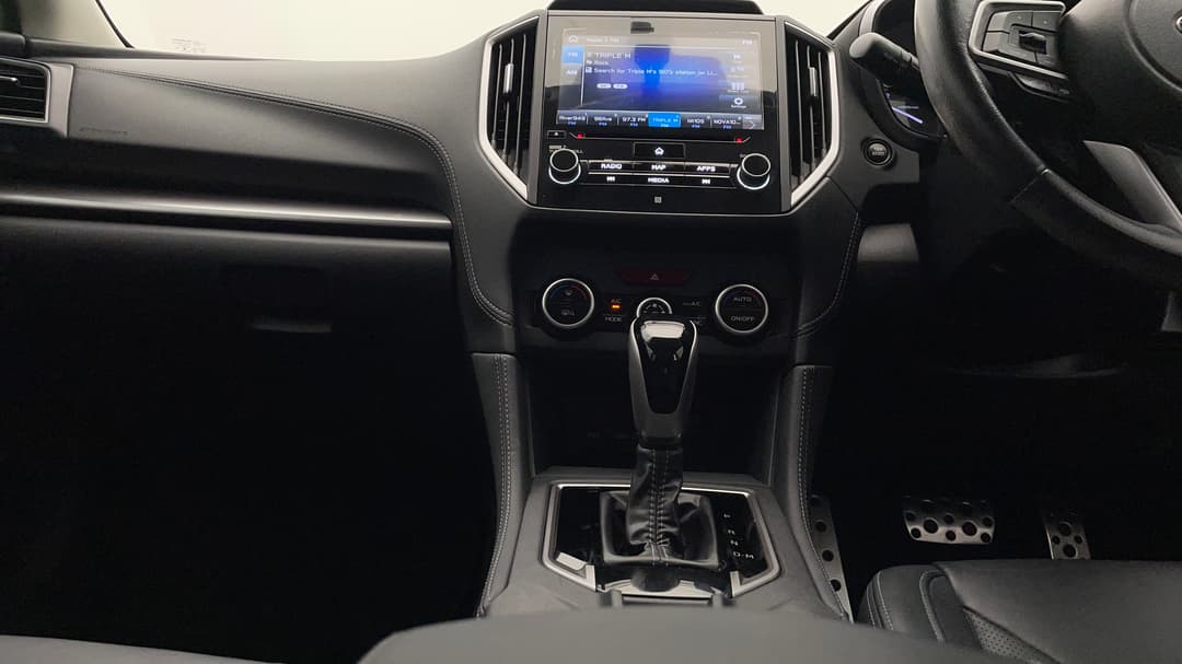 2017 Subaru Impreza 2.0i-s (awd), Automatic, 111075 km, Center Console