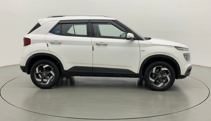 2019 Hyundai VENUE SX PLUS 1.0 TURBO DCT, Petrol, Automatic, 67,033 km, Right Side View