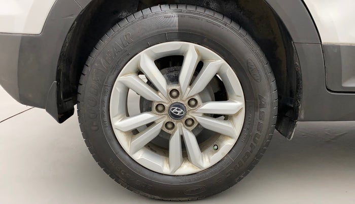 2016 Hyundai Creta SX PLUS 1.6 PETROL, Petrol, Manual, 94,823 km, Right Rear Wheel