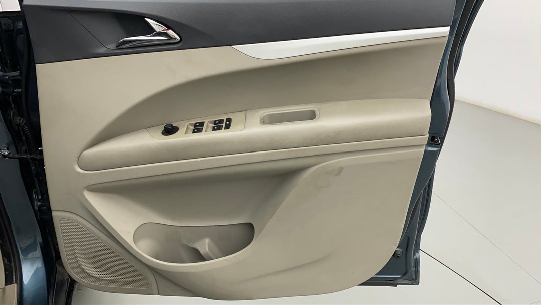 Driver Side Door Panels Control 