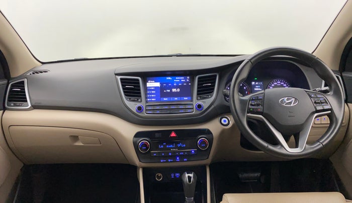 2018 Hyundai Tucson GLS 2WD AT PETROL, Petrol, Automatic, 66,873 km, Dashboard