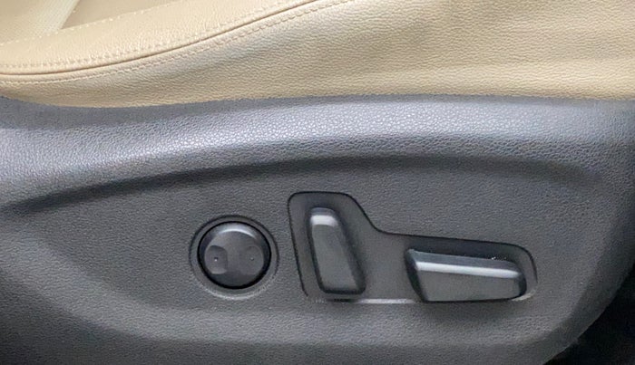 2018 Hyundai Tucson GLS 2WD AT PETROL, Petrol, Automatic, 66,873 km, Driver seat - Seat adjuster not functional