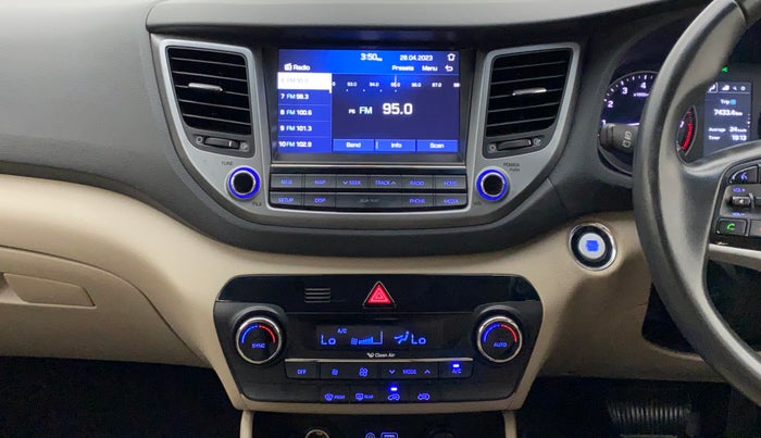 2018 Hyundai Tucson GLS 2WD AT PETROL, Petrol, Automatic, 66,873 km, Air Conditioner