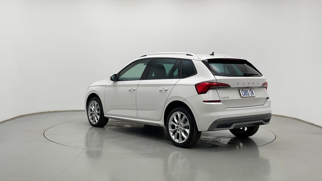 Left Back Diagonal (45- Degree) View