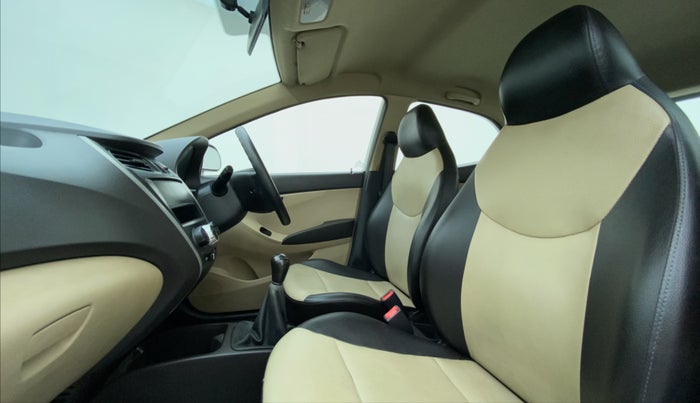 2016 Hyundai Eon ERA PLUS, Petrol, Manual, 30,930 km, Right Side Front Door Cabin