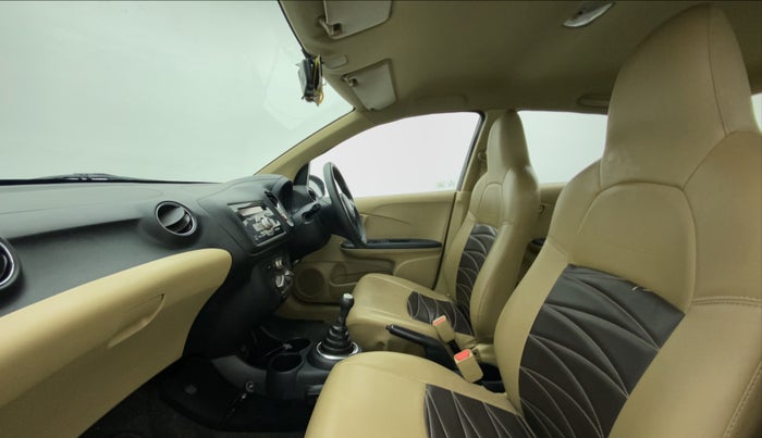 2015 Honda Amaze 1.2 SMT I VTEC, Petrol, Manual, 31,420 km, Right Side Front Door Cabin