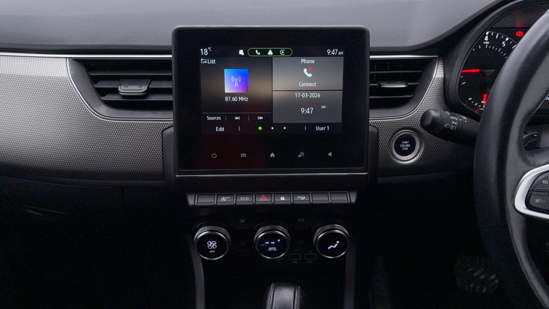 2023 Renault Arkana Zen, Automatic, 64977 km, Center Console