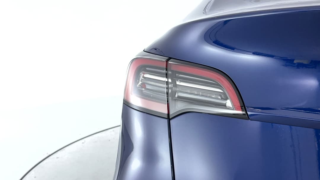 2024 Tesla Model Y Rear-wheel Drive, Automatic, 58309 km, Badge (Boot Left Side)