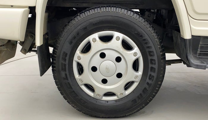 2022 Mahindra Bolero B6 (O), Diesel, Manual, 16,333 km, Right Rear Wheel
