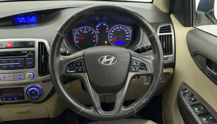 2014 Hyundai i20 SPORTZ 1.2, Petrol, Manual, 34,978 km, Steering Wheel Close Up
