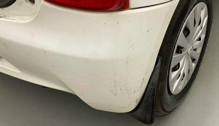 2012 Toyota Etios Liva G, CNG, Manual, 91,562 km, Rear bumper - Minor scratches