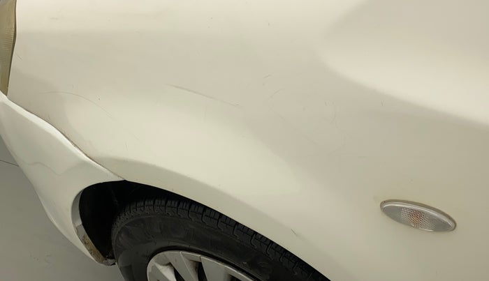 2012 Toyota Etios Liva G, CNG, Manual, 91,562 km, Left fender - Slightly dented