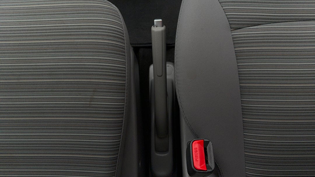 2021 Hyundai Iload 3s Liftback, Automatic, 44668 km, Handbrake