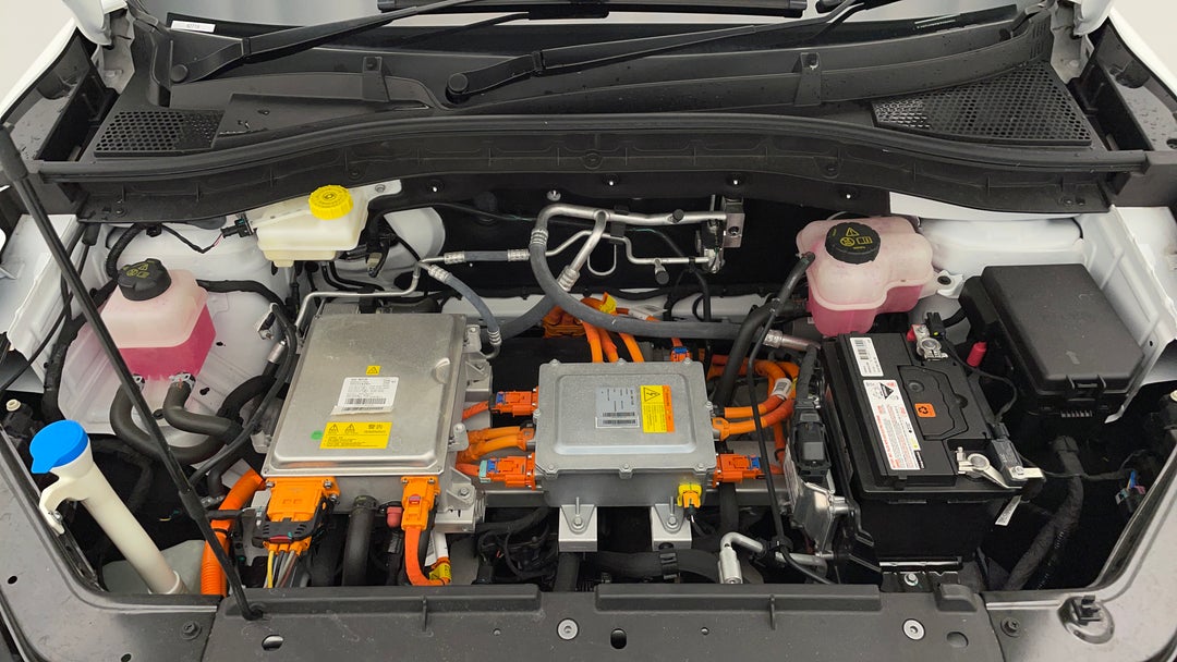 Open Bonnet (Engine)