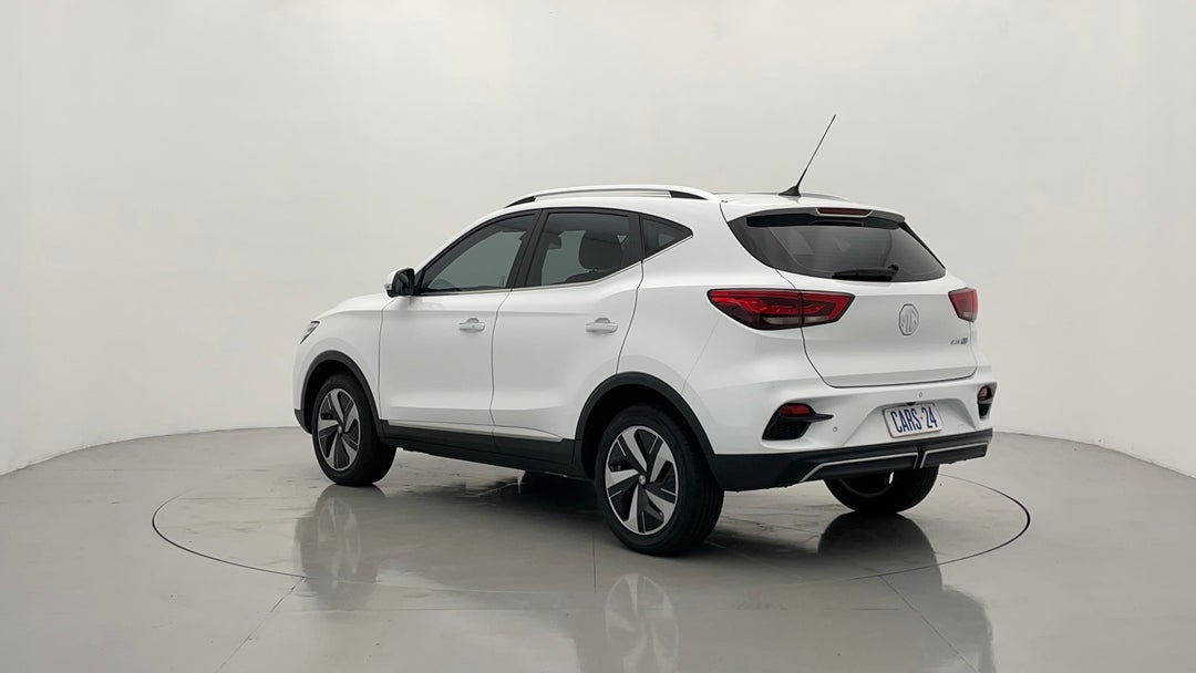 Left Back Diagonal (45- Degree) View