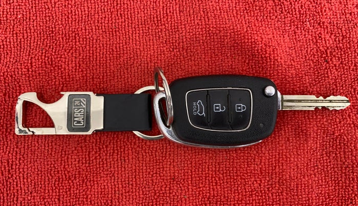 2017 Hyundai Elite i20 SPORTZ 1.2, Petrol, Manual, 31,359 km, Key Close Up