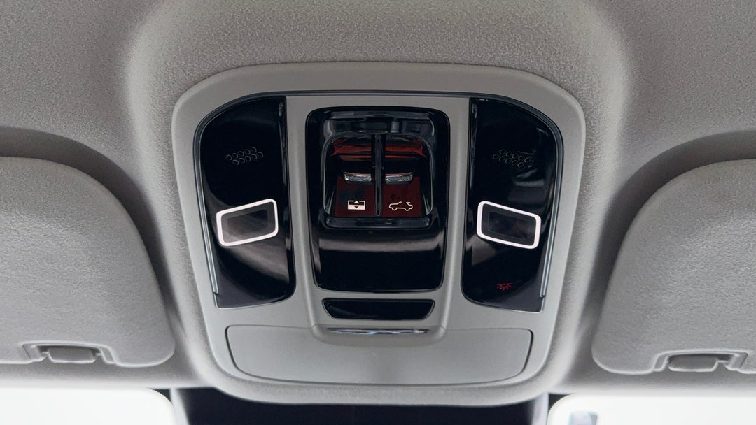 2024 GWM Cannon Alpha Ultra (4x4), Automatic, 43218 km, On-Roof Controls/Sunglass holder