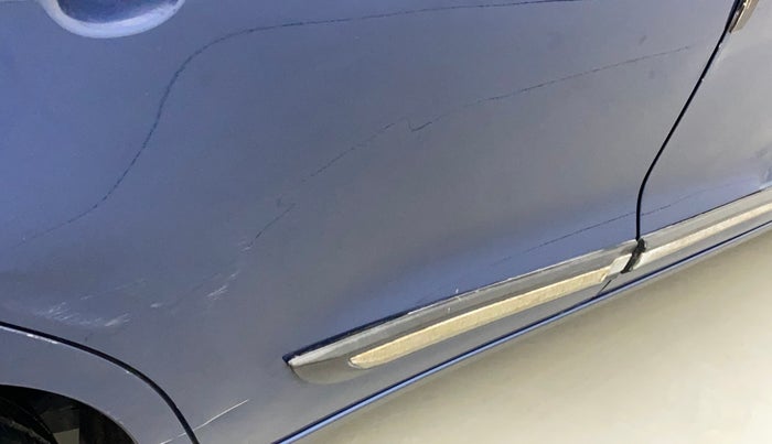 2018 Maruti Baleno DELTA PETROL 1.2, Petrol, Manual, 13,151 km, Right rear door - Minor scratches