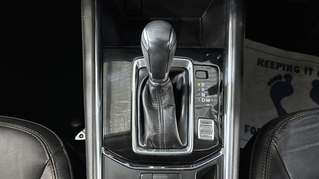 2020 Mazda CX-5 Gt (4x4), Automatic, 68416 km, Gear Lever 